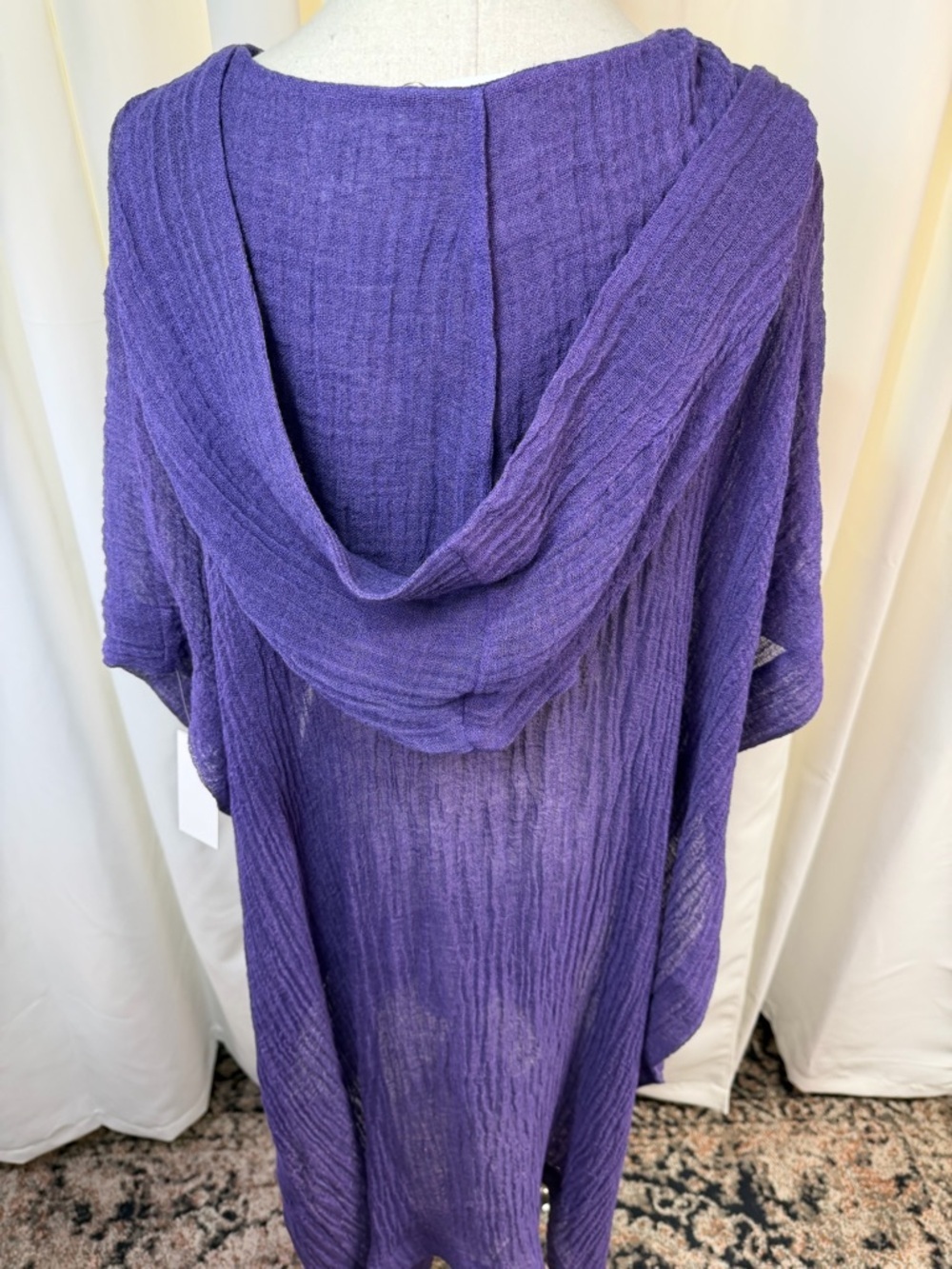 NWT Lisa Marie Fernandez ‘Oversized Crinkled Linen-Blend Gauze Poncho’ in Purple - Picture 8 of 16